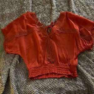 Cute flowy shirt